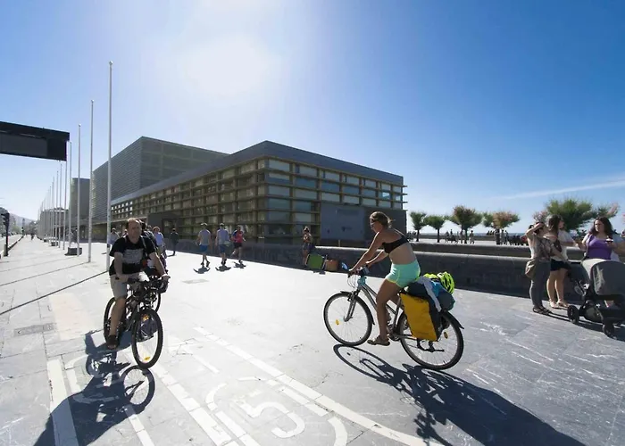 The Collection | Gros סן סבסטיאן